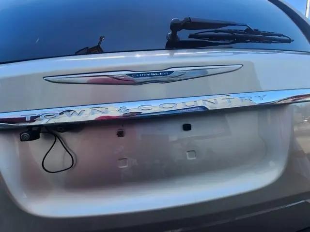 2015 Chrysler Town & Country Touring