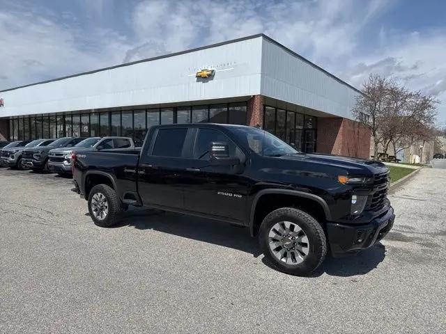 2026 Chevrolet Silverado 2500HD Crew Cab, Standard Bed, WT, 4WD