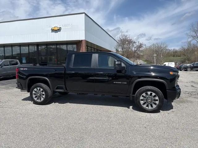 2026 Chevrolet Silverado 2500HD Crew Cab, Standard Bed, WT, 4WD
