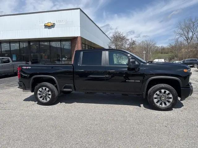 2026 Chevrolet Silverado 2500HD Crew Cab, Standard Bed, WT, 4WD