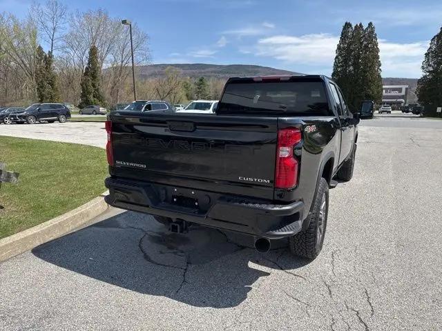 2026 Chevrolet Silverado 2500HD Crew Cab, Standard Bed, WT, 4WD