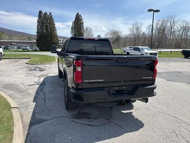 2026 Chevrolet Silverado 2500HD Crew Cab, Standard Bed, WT, 4WD