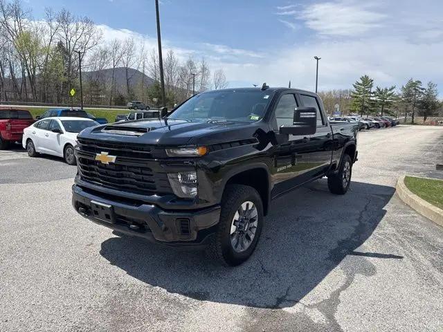 2026 Chevrolet Silverado 2500HD Crew Cab, Standard Bed, WT, 4WD