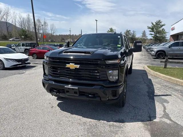 2026 Chevrolet Silverado 2500HD Crew Cab, Standard Bed, WT, 4WD