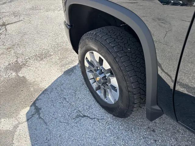 2026 Chevrolet Silverado 2500HD Crew Cab, Standard Bed, WT, 4WD