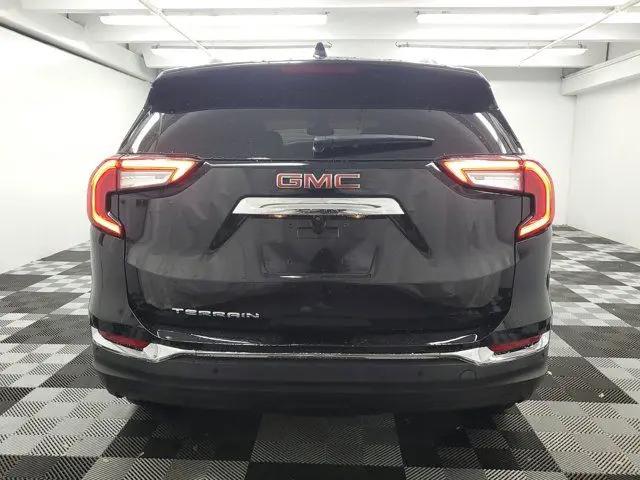 2023 GMC Terrain FWD SLT