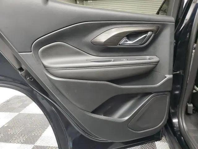 2023 GMC Terrain FWD SLT