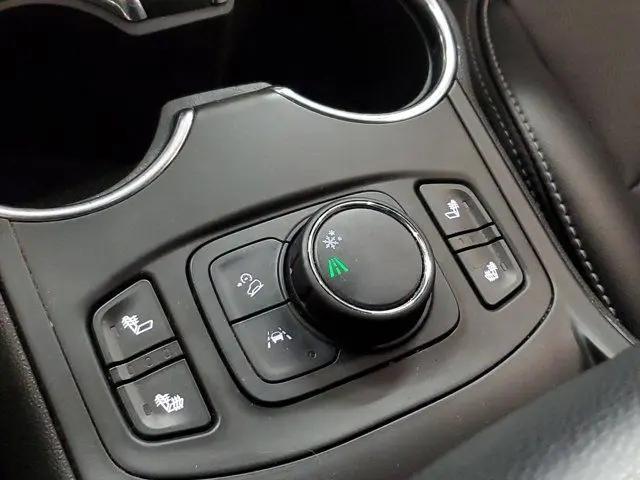 2023 GMC Terrain FWD SLT