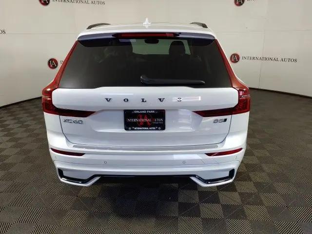 2026 Volvo XC60 B5 Plus