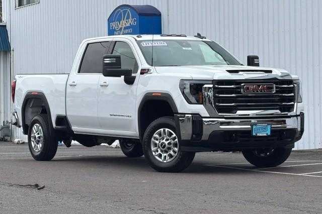 2026 GMC Sierra 2500HD Crew Cab, Standard Bed, SLE, 4WD