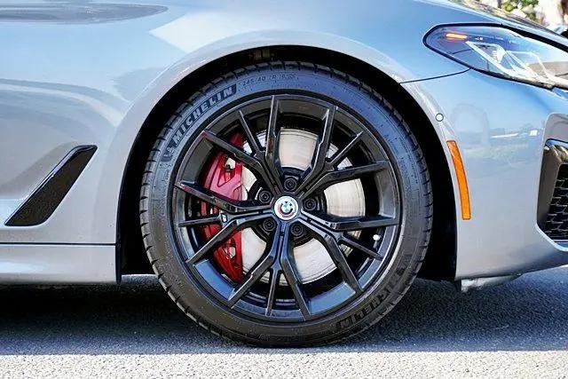 2023 BMW M5 i xDrive