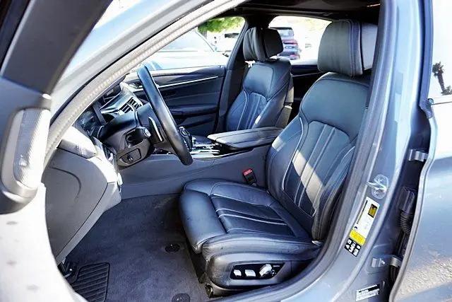 2023 BMW M5 i xDrive