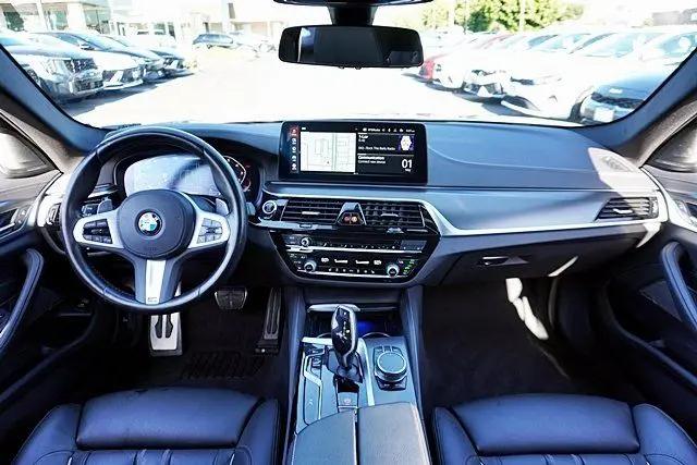 2023 BMW M5 i xDrive