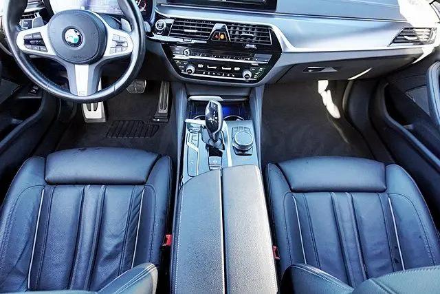 2023 BMW M5 i xDrive