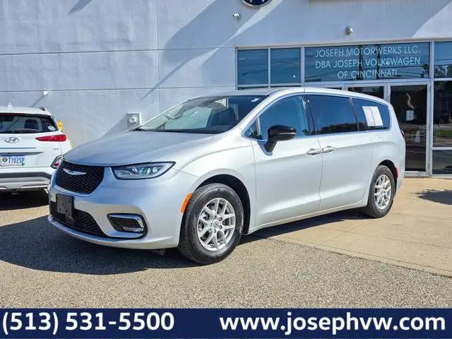 2024 Chrysler Pacifica Touring L for sale in Cincinnati, OH