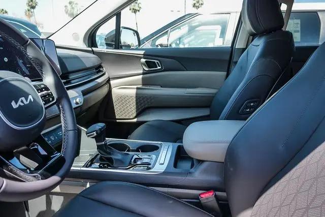 2026 Kia Carnival MPV EX