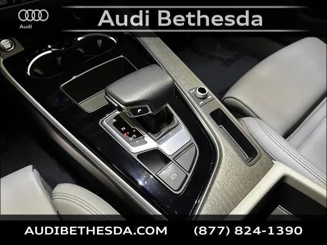 2023 Audi A4 Premium 45 TFSI S line quattro S tronic