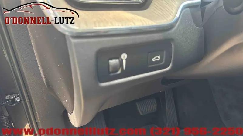 2022 Volvo XC60 B6 Inscription