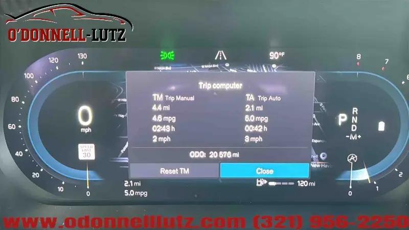 2022 Volvo XC60 B6 Inscription