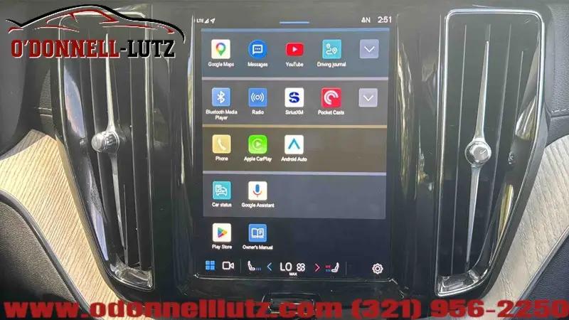 2022 Volvo XC60 B6 Inscription