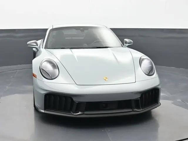 2025 Porsche 911 Carrera GTS