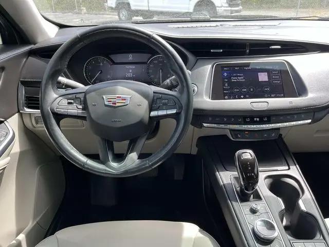 2021 Cadillac XT4 FWD Luxury