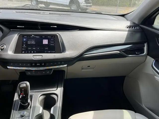 2021 Cadillac XT4 FWD Luxury