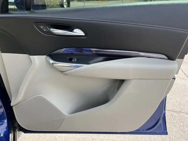 2021 Cadillac XT4 FWD Luxury
