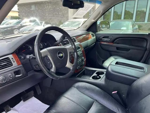 2012 Chevrolet Suburban LS