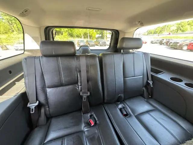 2012 Chevrolet Suburban LS