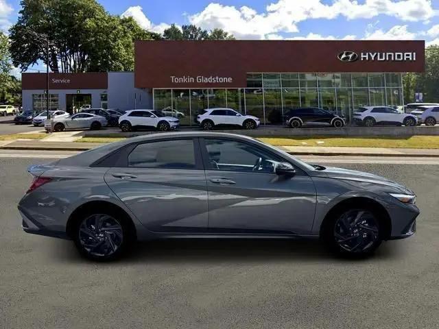 2026 Hyundai Elantra Hybrid SEL Sport