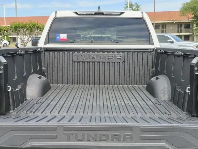 2026 Toyota Tundra SR5 CrewMax 5.5' Bed