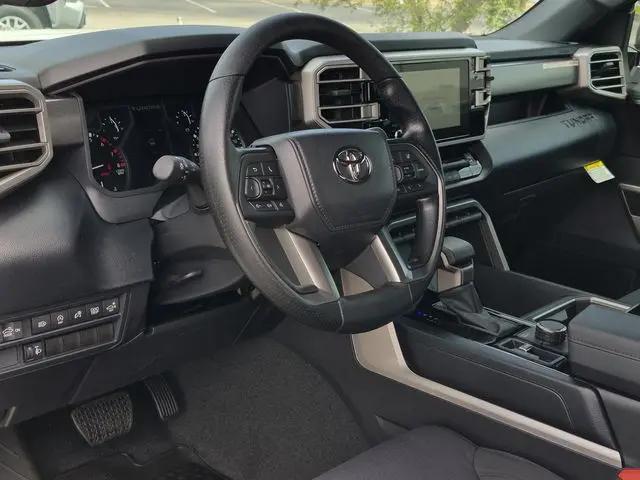 2026 Toyota Tundra SR5 CrewMax 5.5' Bed
