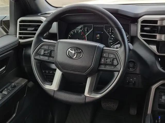2026 Toyota Tundra SR5 CrewMax 5.5' Bed