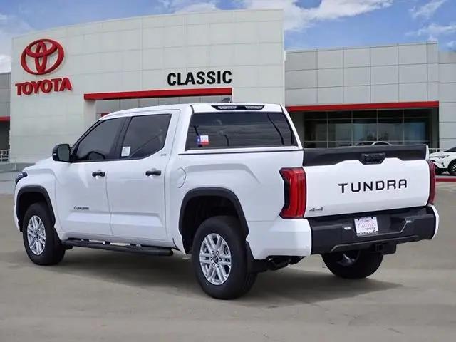 2026 Toyota Tundra SR5 CrewMax 5.5' Bed