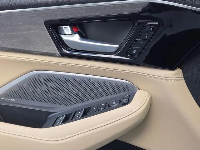 2026 Acura MDX Advance Package
