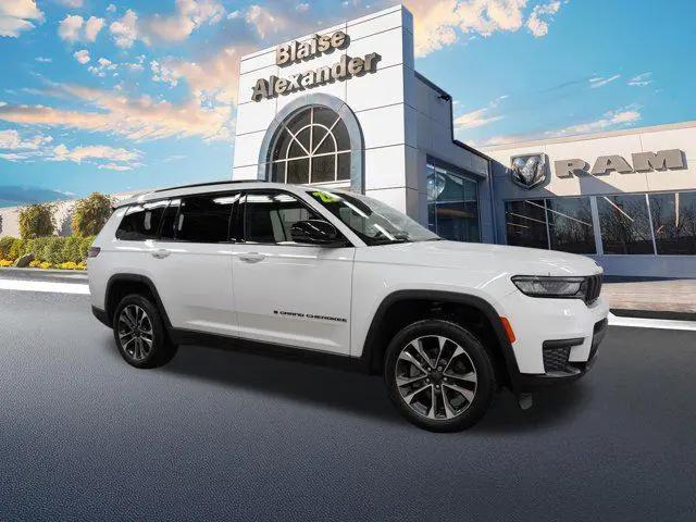 2023 Jeep Grand Cherokee L Altitude 4x4 for sale in Lewisburg, PA