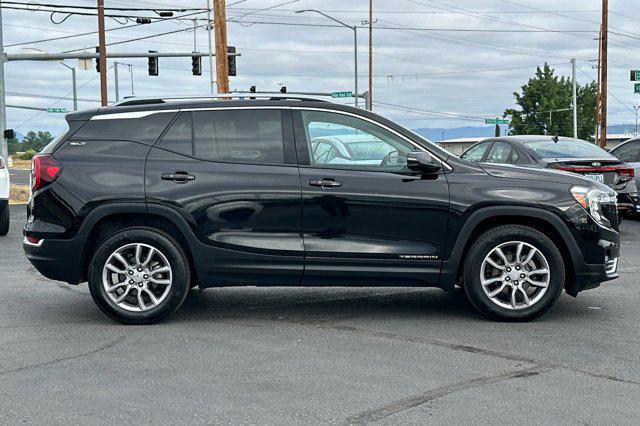 2024 GMC Terrain AWD SLT