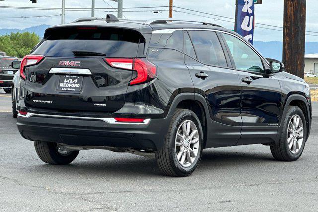 2024 GMC Terrain AWD SLT