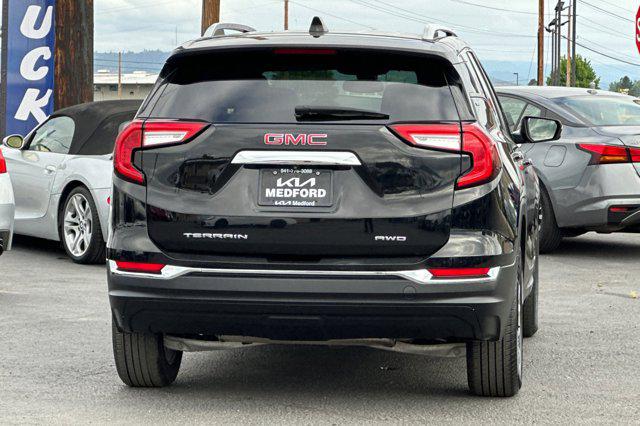 2024 GMC Terrain AWD SLT