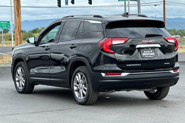 2024 GMC Terrain AWD SLT
