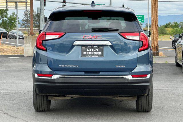 2024 GMC Terrain AWD SLT