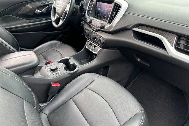 2024 GMC Terrain AWD SLT