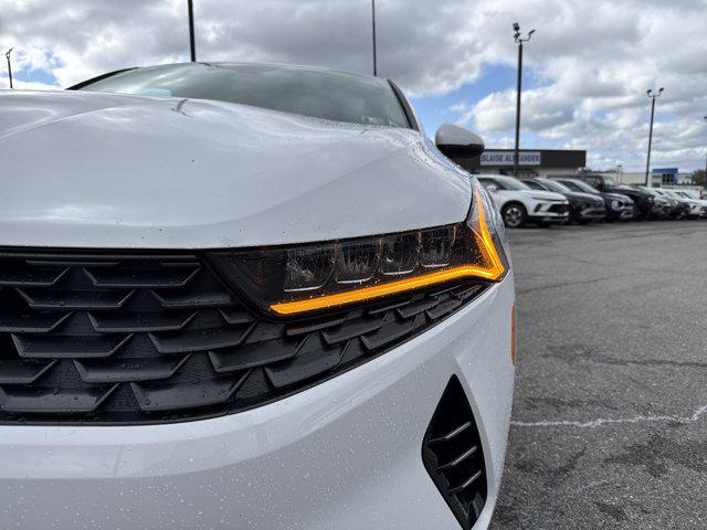 2023 Kia K5 LXS