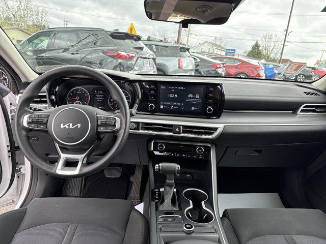 2023 Kia K5 LXS