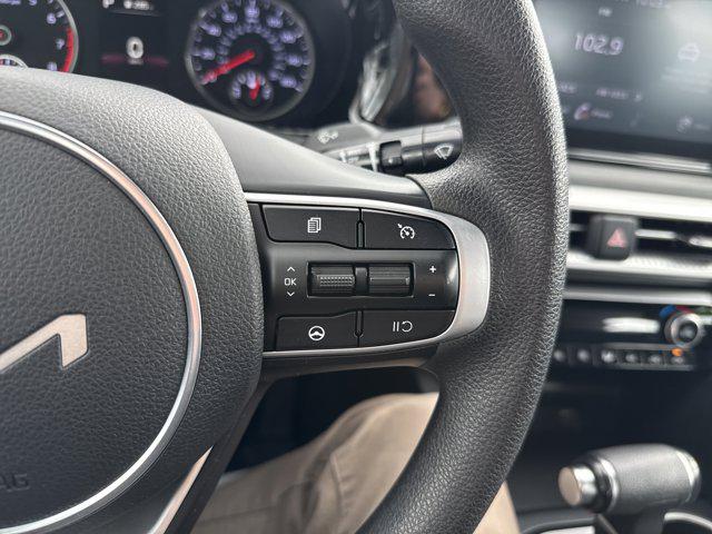 2023 Kia K5 LXS