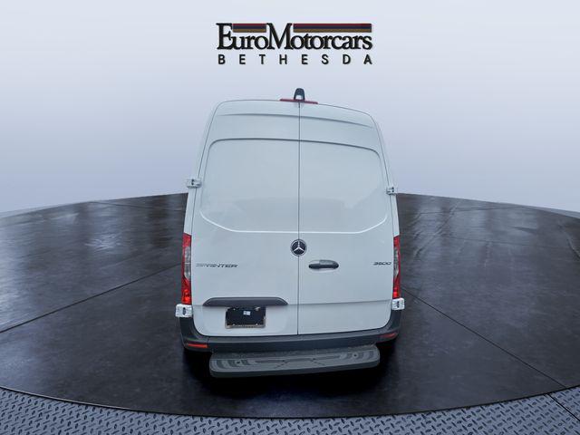 2026 Mercedes-Benz Sprinter 3500 Cargo 170 WB