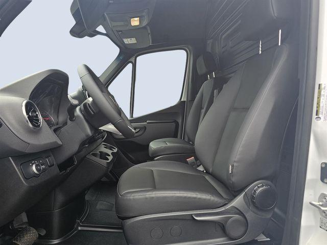 2026 Mercedes-Benz Sprinter 3500 Cargo 170 WB