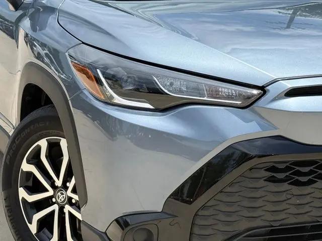 2024 Toyota Corolla Cross Hybrid SE
