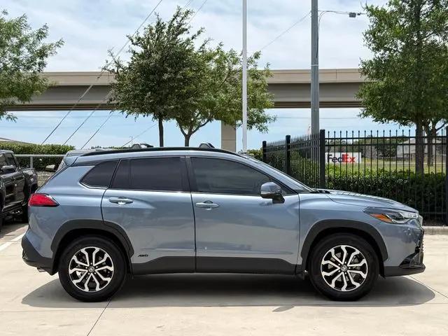 2024 Toyota Corolla Cross Hybrid SE